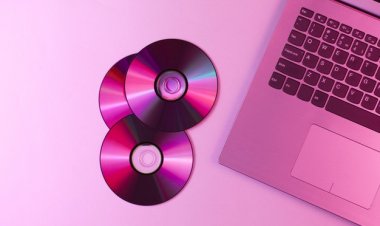 How to Block CD Drive in Windows 10 ?