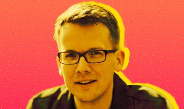 Hank Green cannot quit YouTube for TikTok, here you will know why