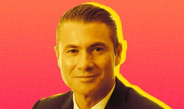 A risky new way to build a mobile broadband network, explained by Tarek Amin, CEO of Rakuten Mobile