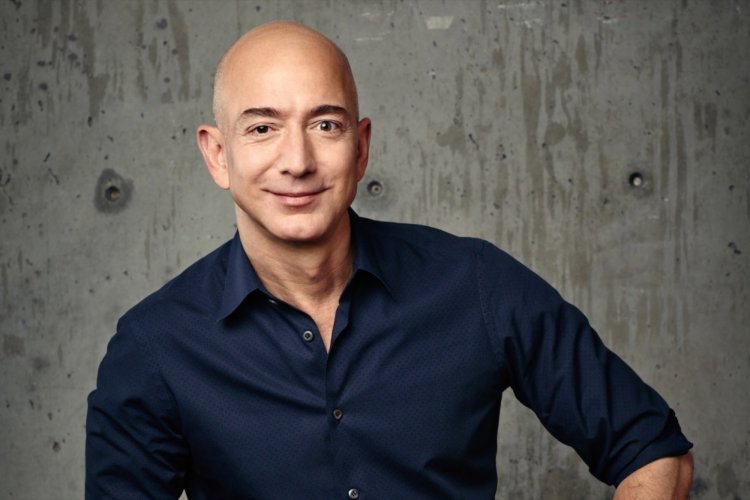 Jeff Bezos - Founder and former CEO of Amazon life Journey