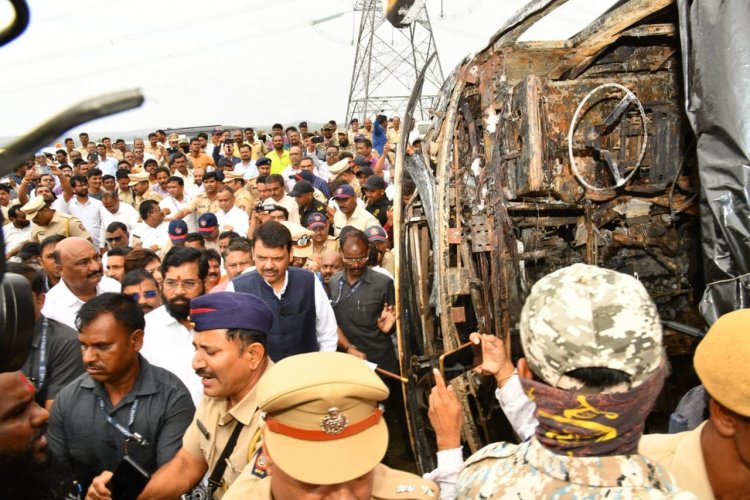 25 Killed As Bus Catches Fire On Maharashtra Expressway